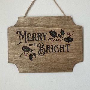 Merry & Bright - Christmas - Seasonal - Pyrography - Home Decor